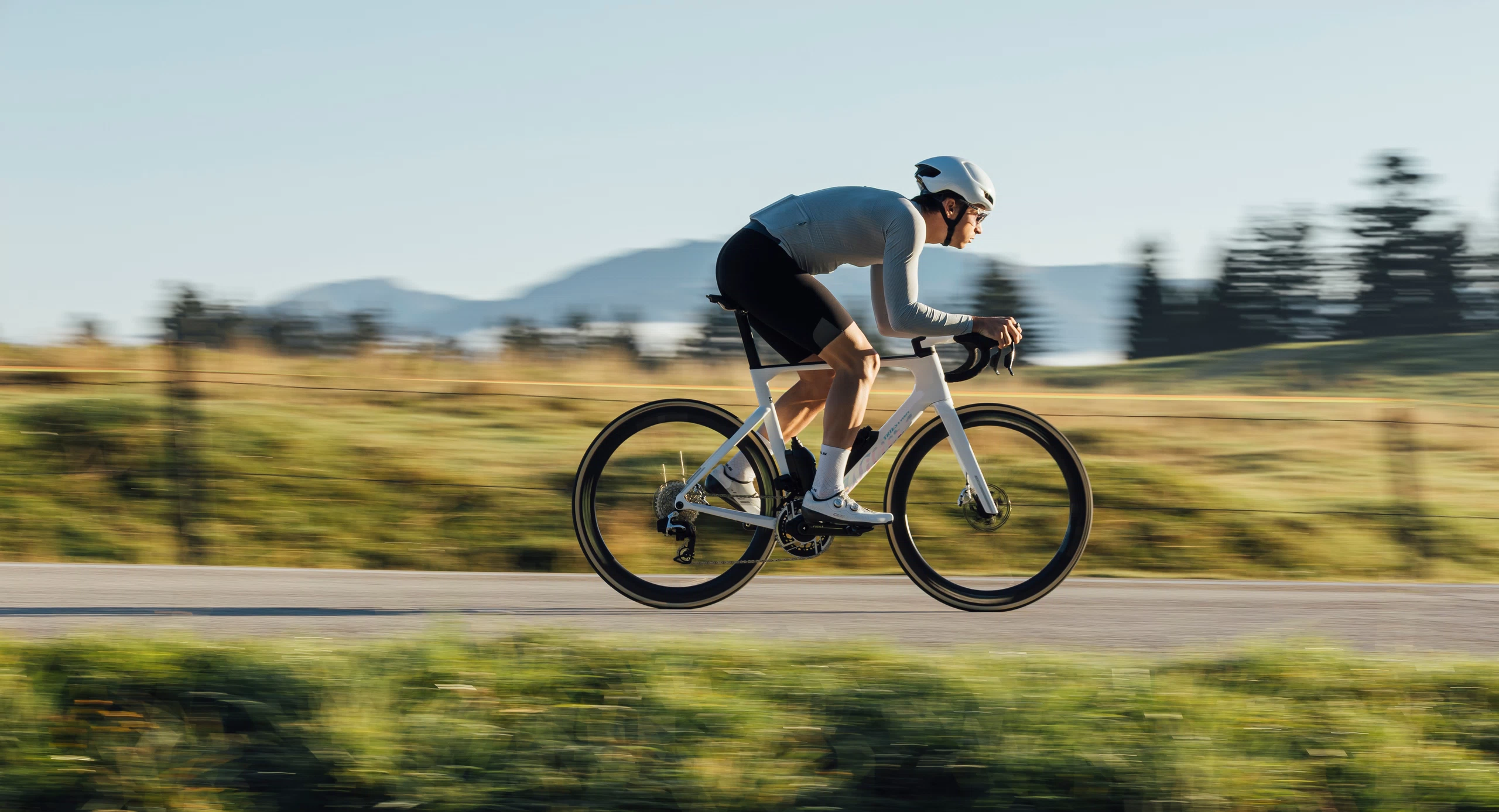 <div><strong><em>ROUTE</em></strong></div>