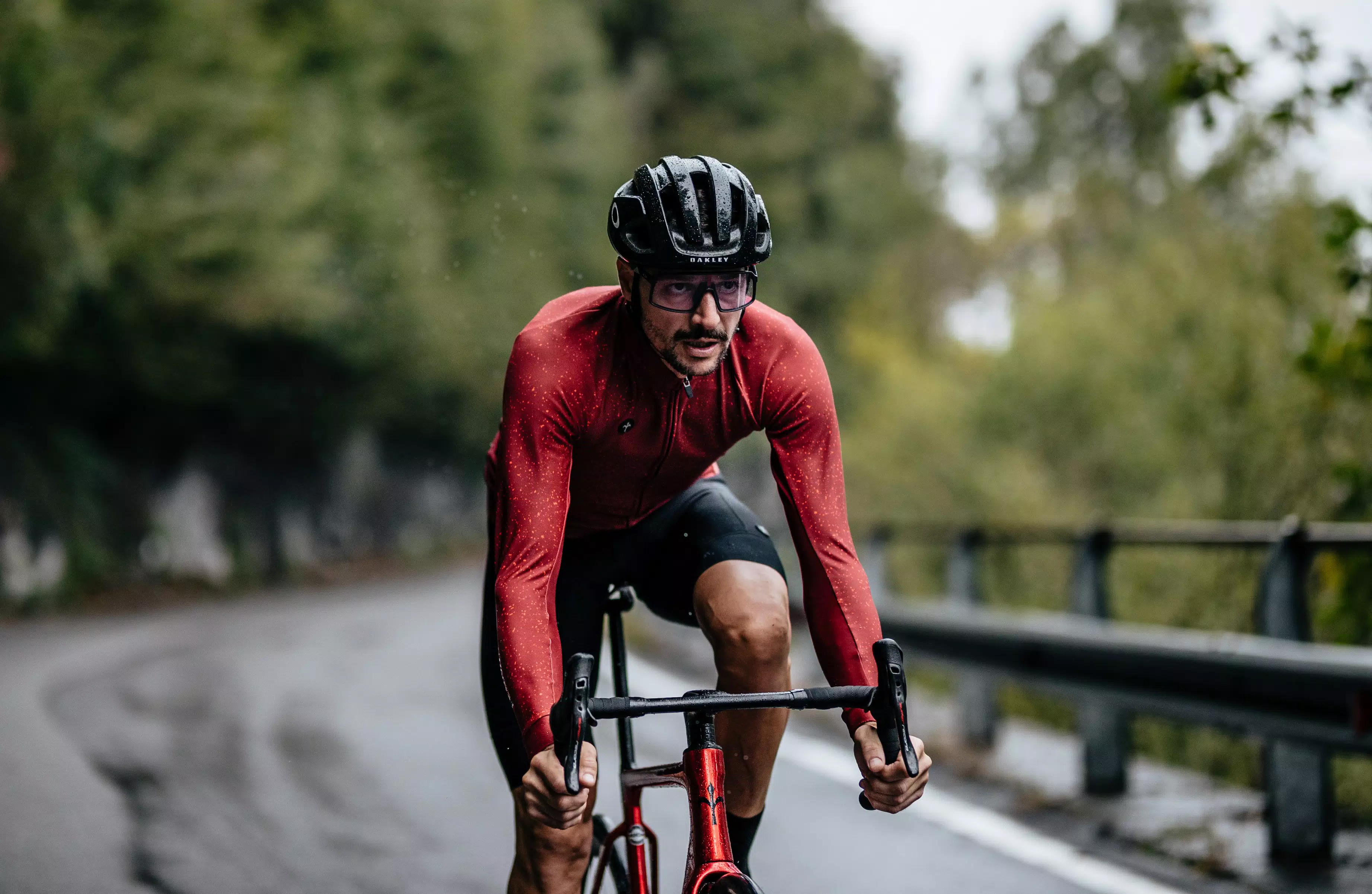 Maillot de manga larga rojo granateAmbientThermal para mujer de Poc