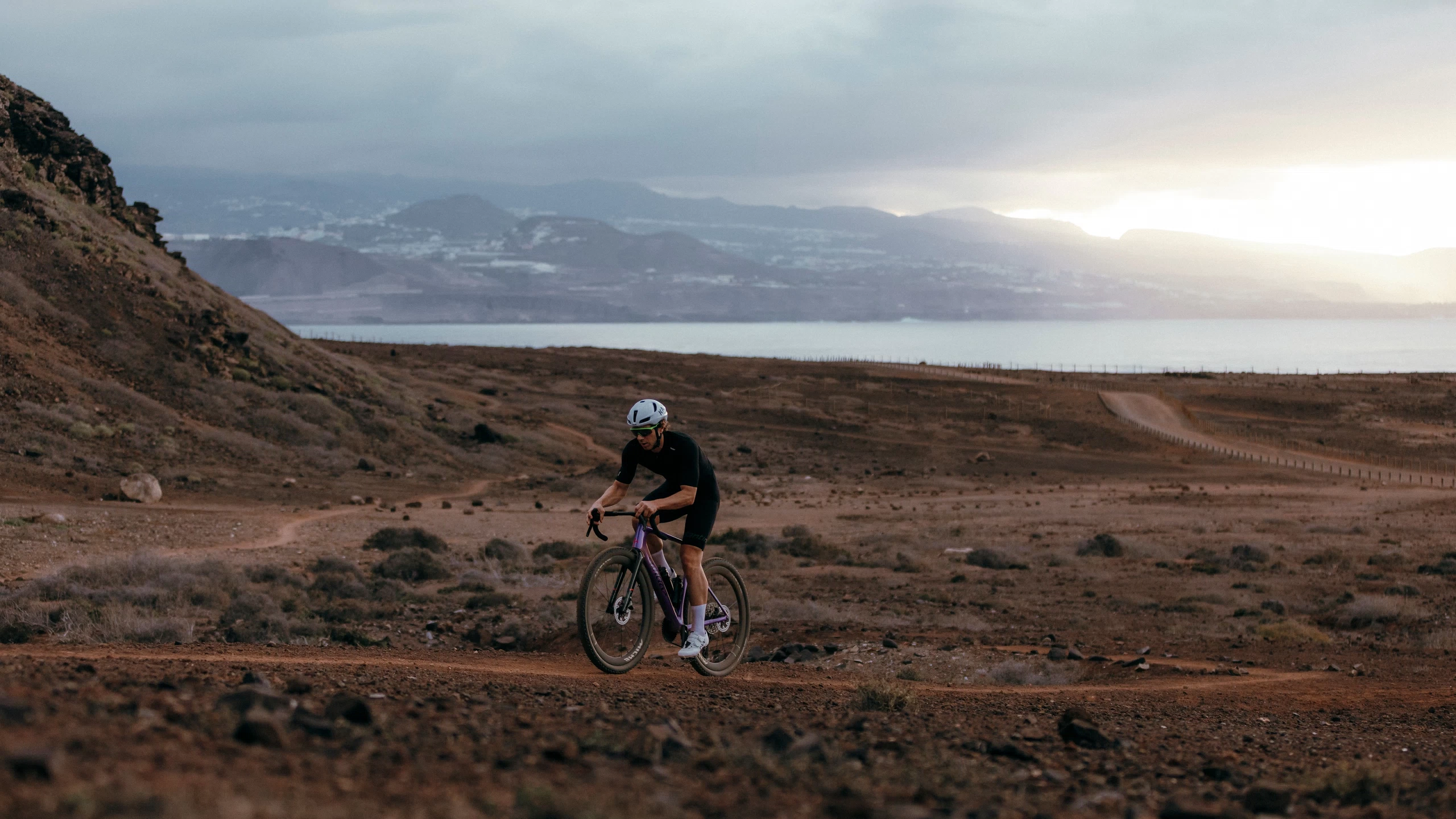 <div><strong>Gravel</strong></div>